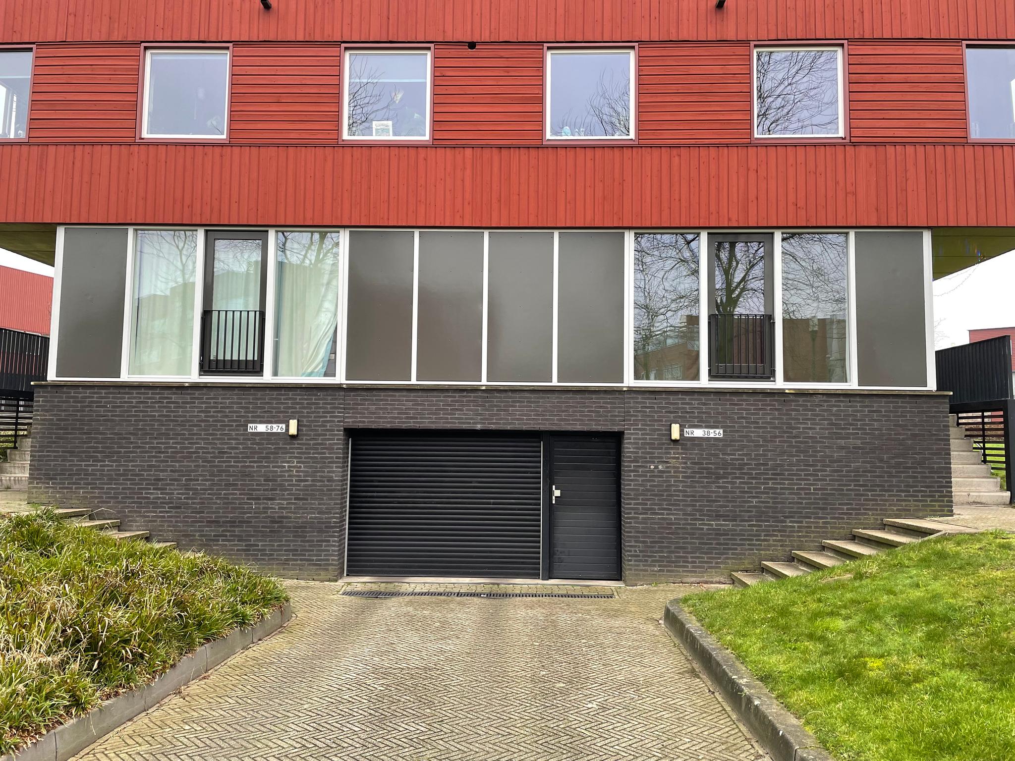 WG100968-13898-118718150