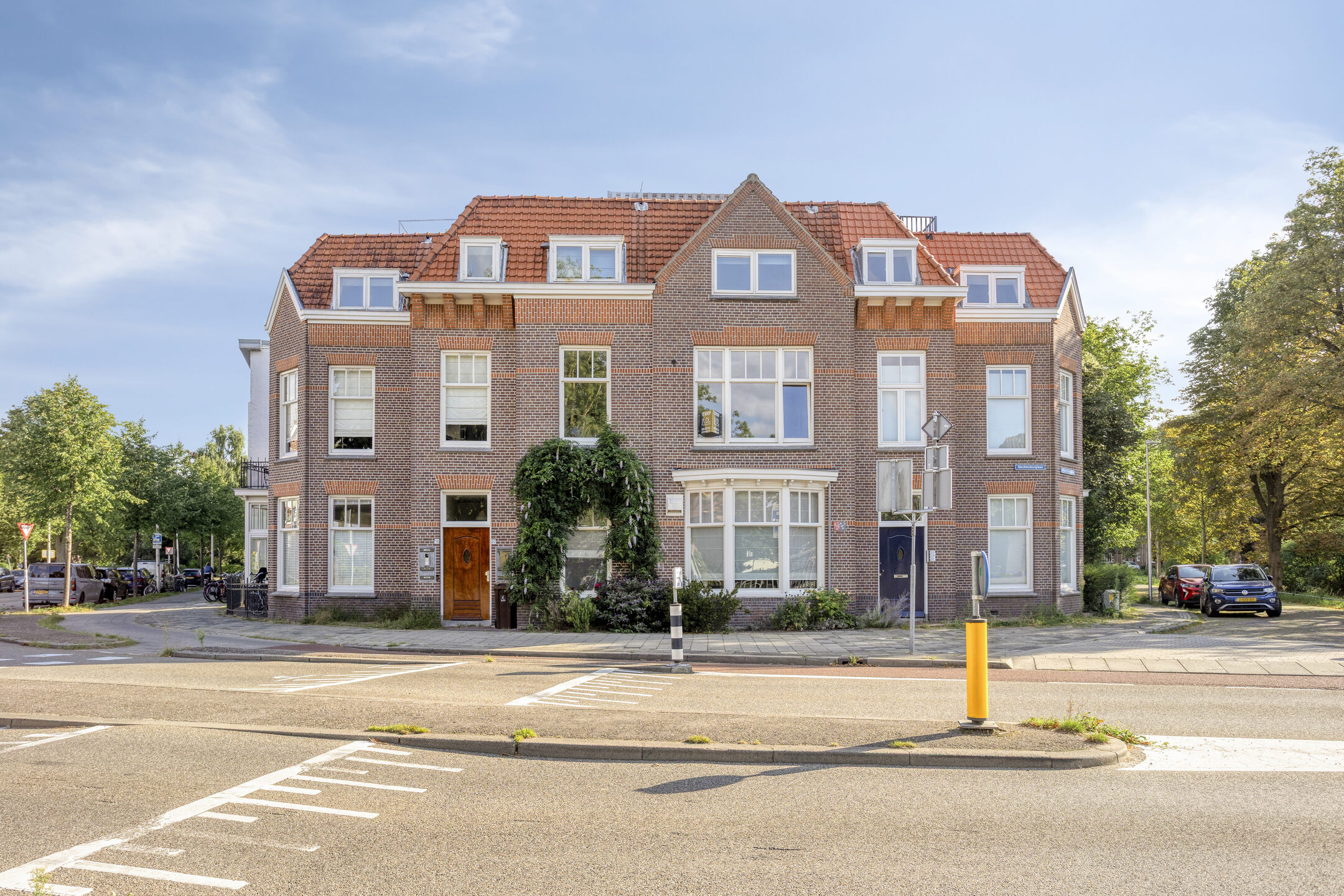 WG101276-21799-243054554