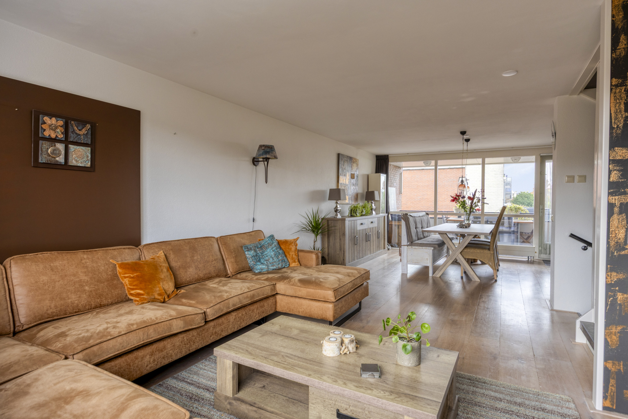 WG101280-22001-254153984